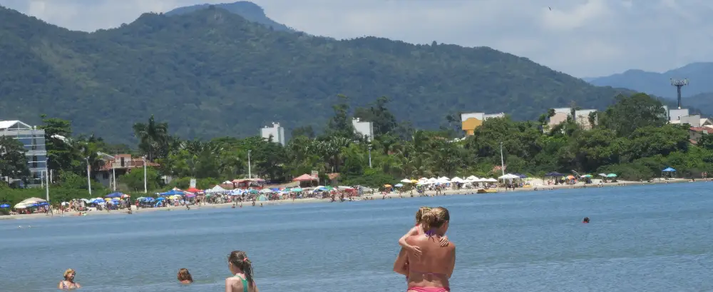 Praia Ponta das Canas Florianópolis